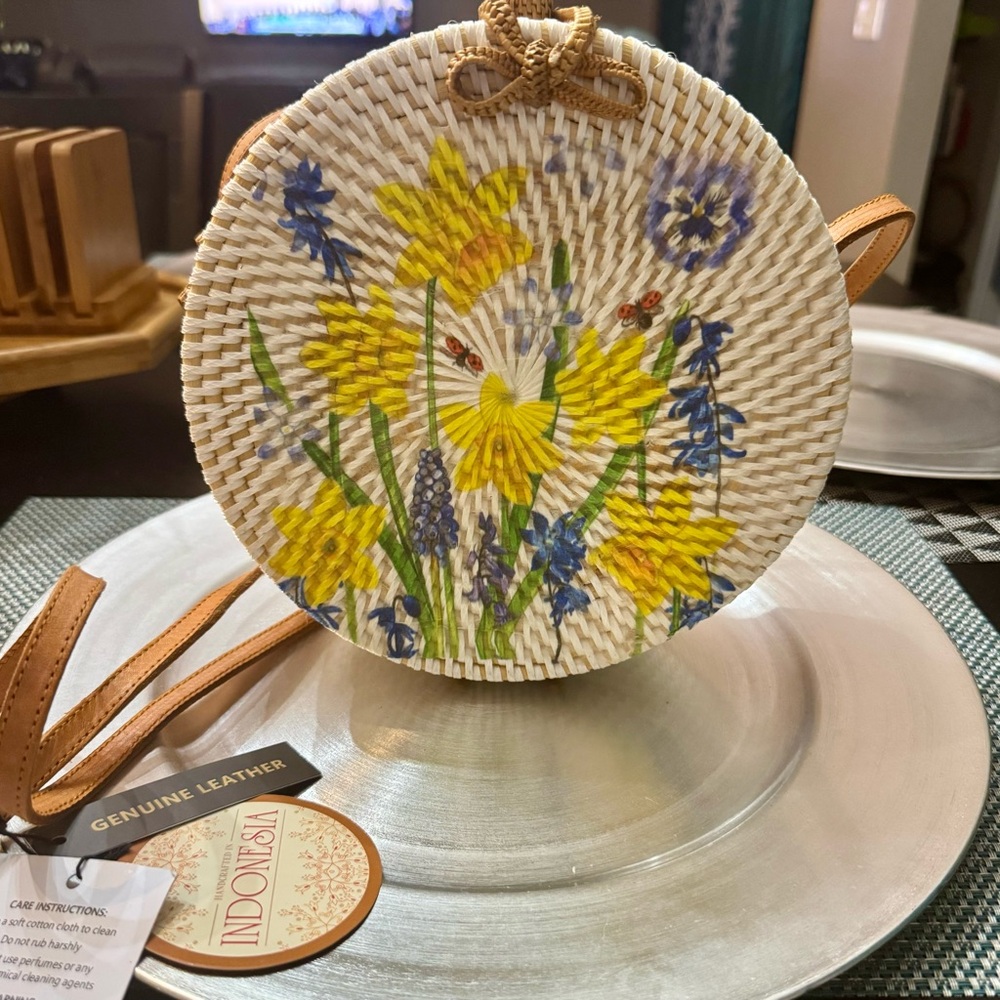Floral Round Woven Bag with Leather Straps (Handcrafted in Indonesia)